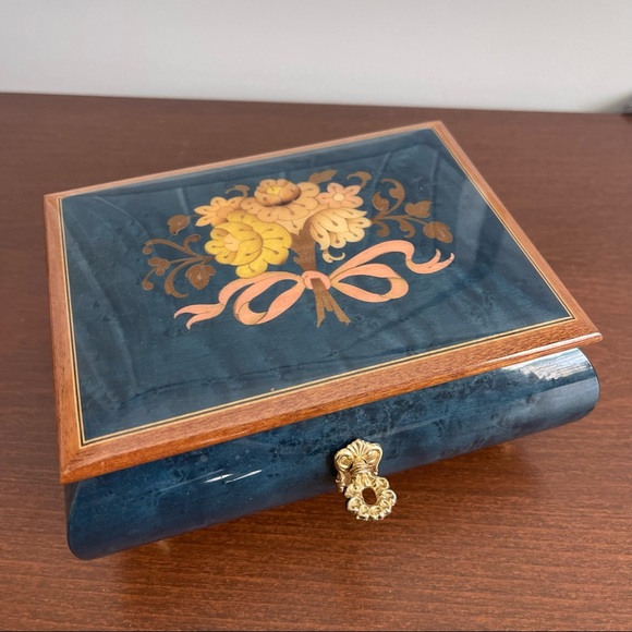 Vintage Other - Traditional Italian Floral Fruit Wood Blue Swiss Musical Keepsake